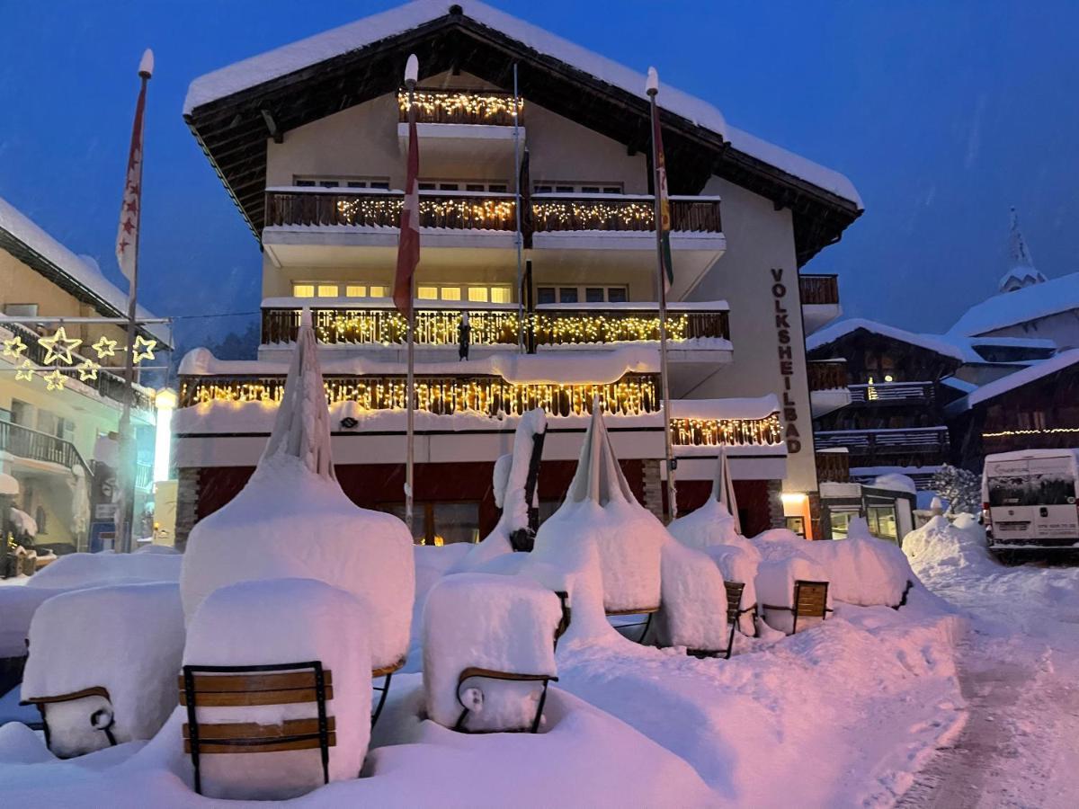 Therme 51° Hotel Physio & Spa Leukerbad Esterno foto